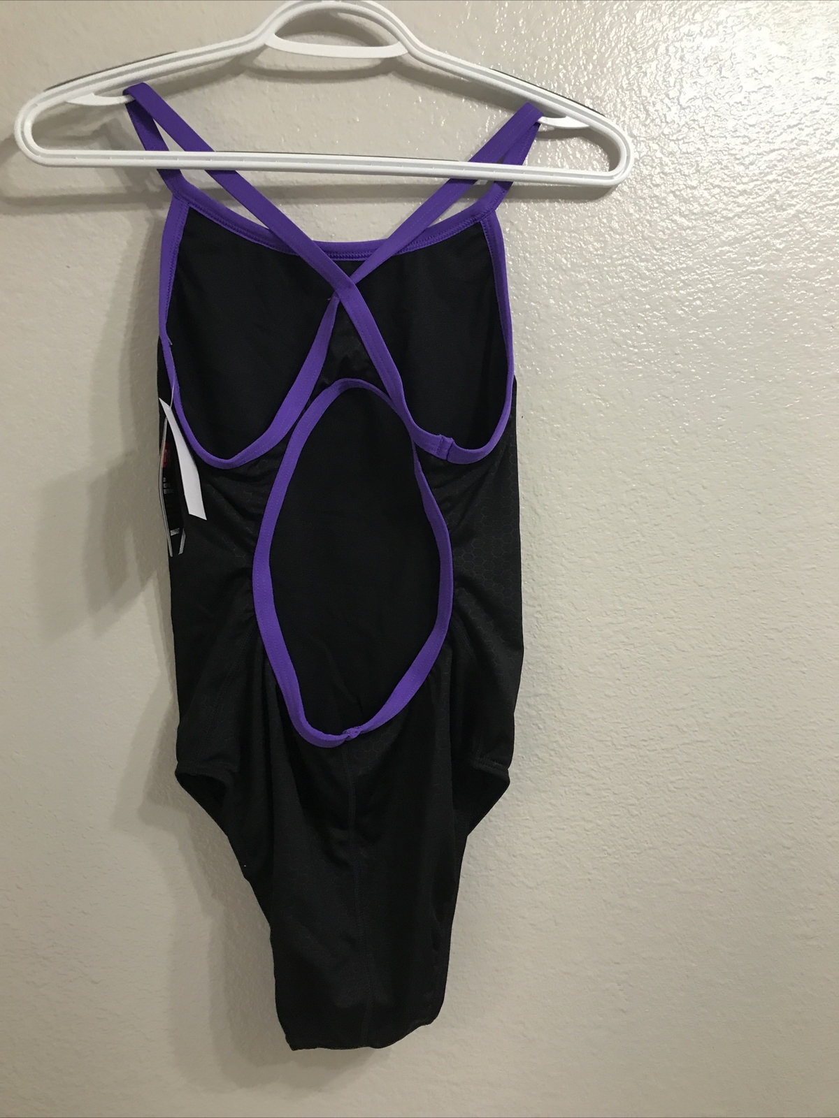 TYR Women’s Hexa Diamondfit Swimsuit – 2022 A1015