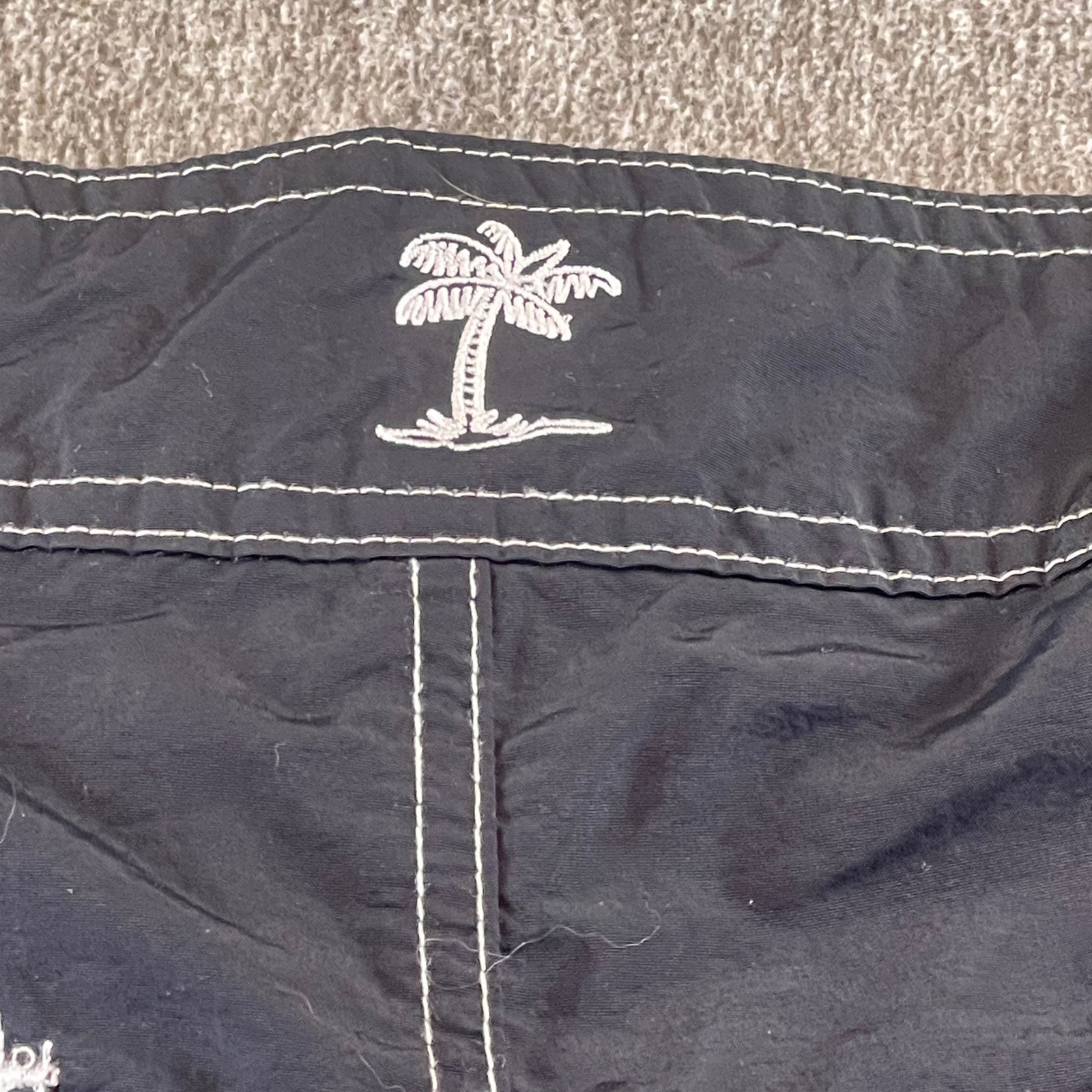 Tommy Bahama Swim Shorts Board Shorts Palm Tree Black White Stitch S