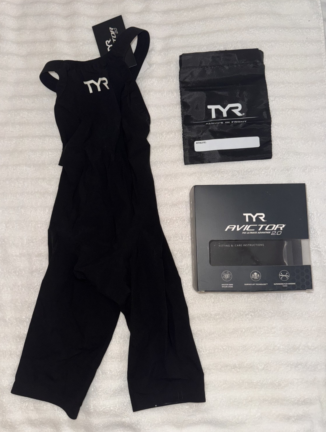Womens TYR Avictor 2.0 Open Back Tech Suit Swimsuit, Black, Size 26