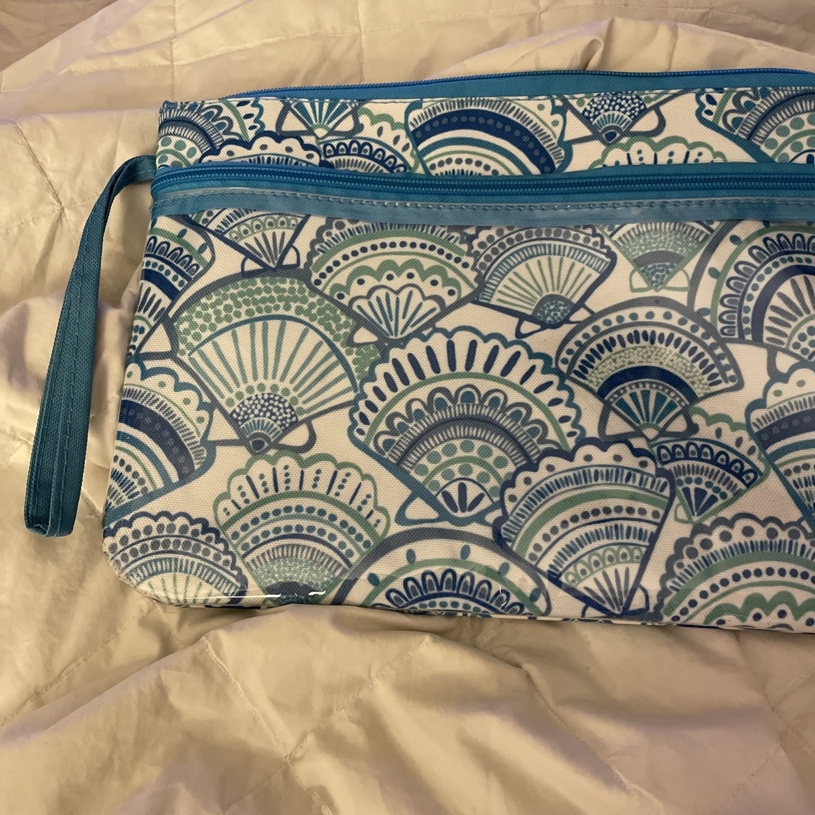 Sun & Sky Bathing Suit Utility Bag Blue Pool Beach Wet Dry Bag Zippered Carry