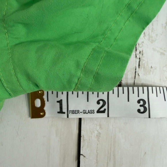 IOS Women’s Green Board Shorts Size 32-inch Waist