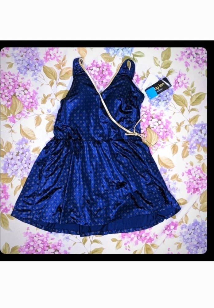 Robby Len ONE PIECE SWIMSUIT Skirt BATHING SUIT Women’s Size 22 22w Navy Plus Sz