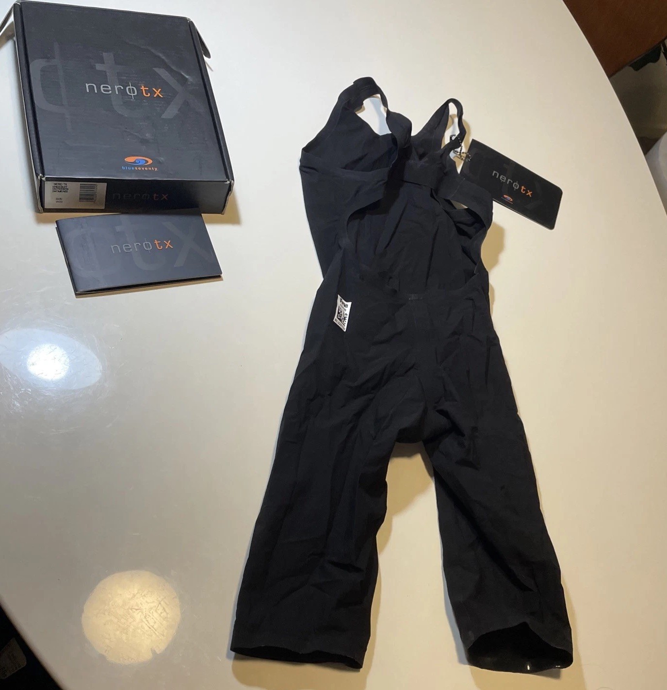 New With Tags Box Nero TX Kneeskin Women’s BlueSeventy Size W20 With Size Guide