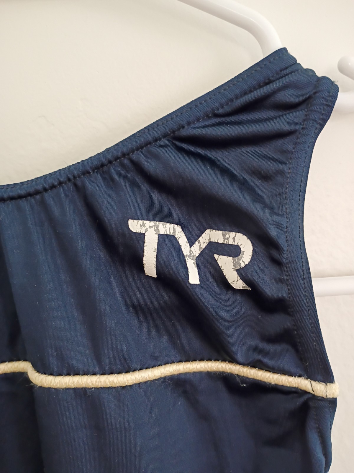 TYR Women’s 26 Navy Blue Tracer Light Aeroback Full Swim Suit