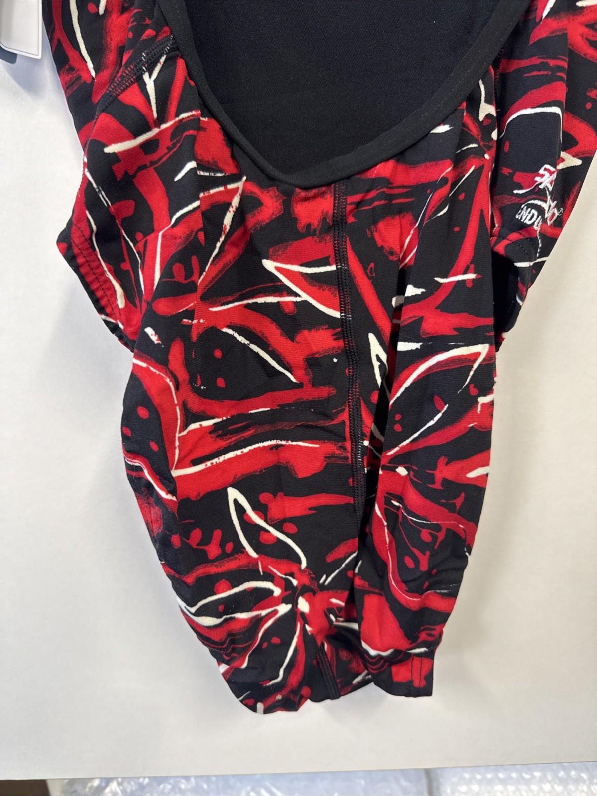 Speedo XD Skin Womens Endurance Swimsuit One Piece Strap Back 10/36 Red Flowers