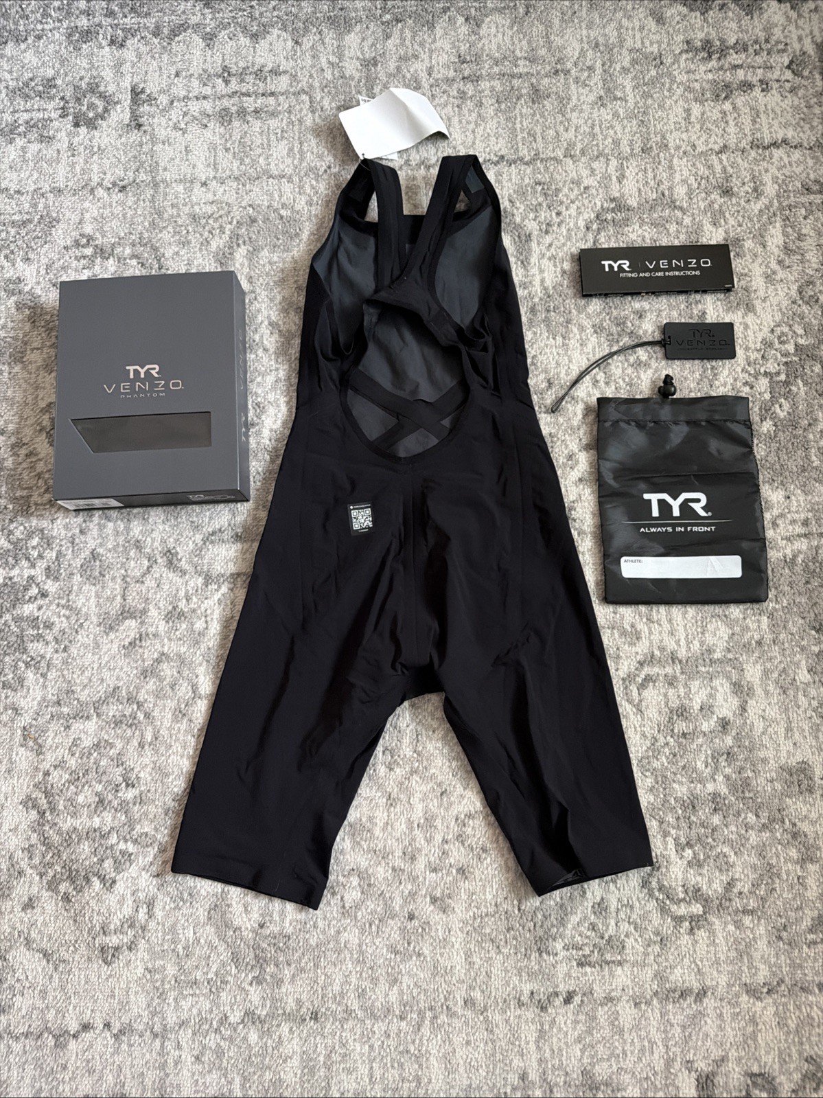 TYR Women’s Venzo Phantom Open Back Tech Suit – Solid 30 NWT