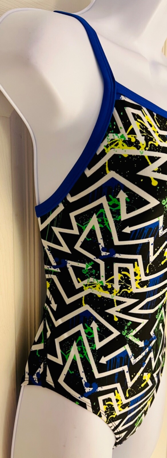 DOLFIN LADIES SIZE 28 QUEST PRINT N/S TRAINING PRACTICE SWIMSUIT Sz 28 (XS) NWT