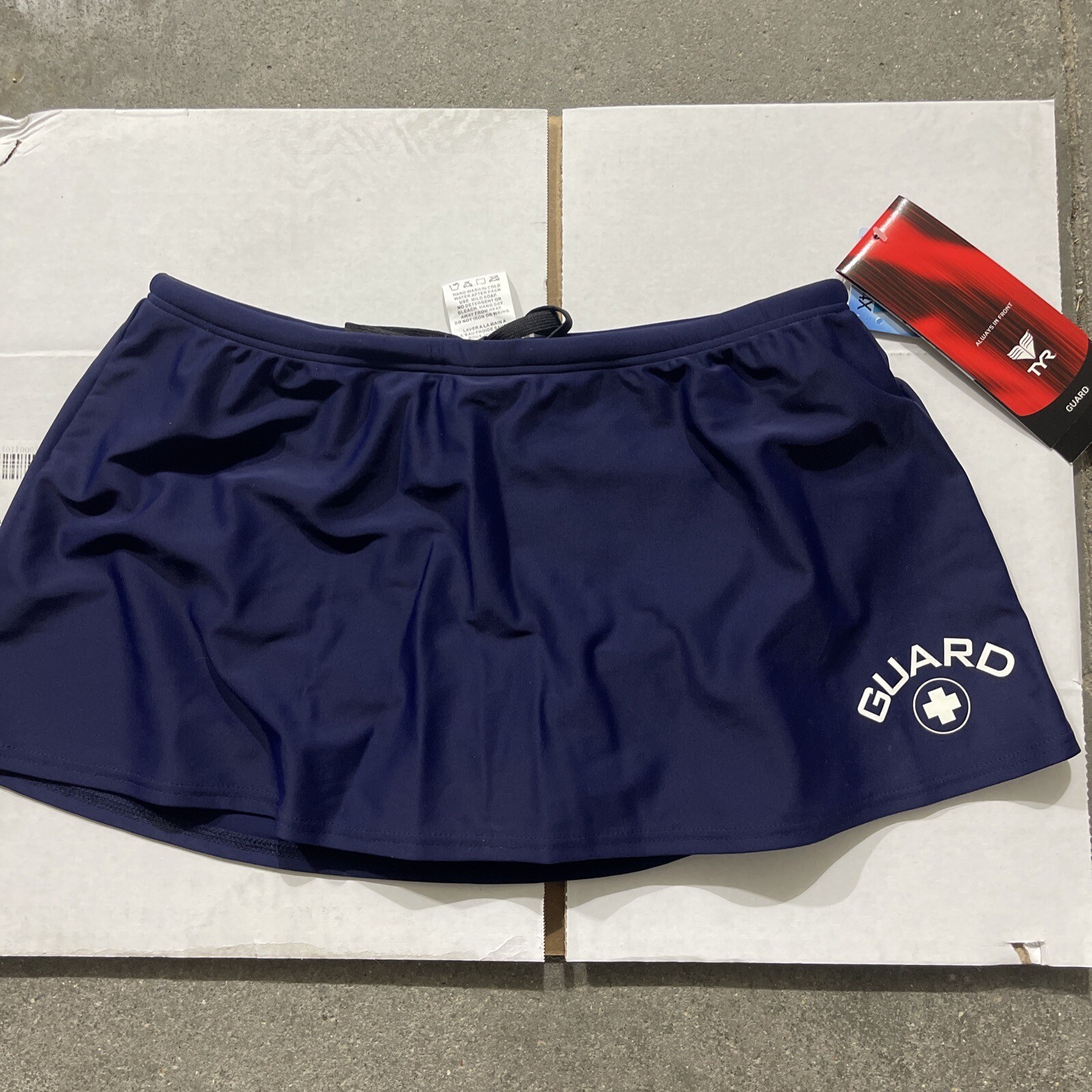 TYR Female Lifeguard Guard Board Short – Blue/White Embroidered Sz Small