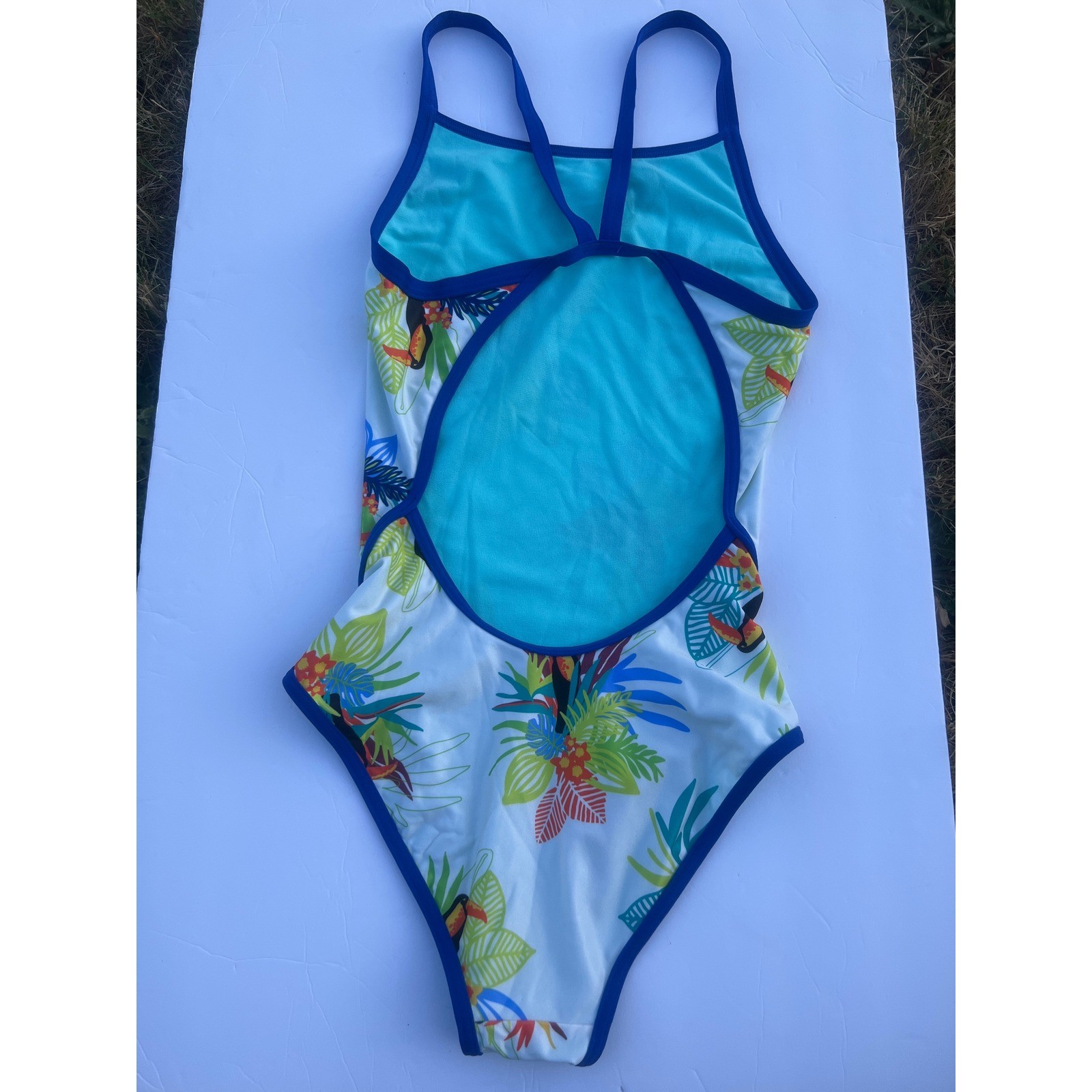 Arena Toucan Super Fly Back One Piece Swimsuit Tropical Floral Size 32