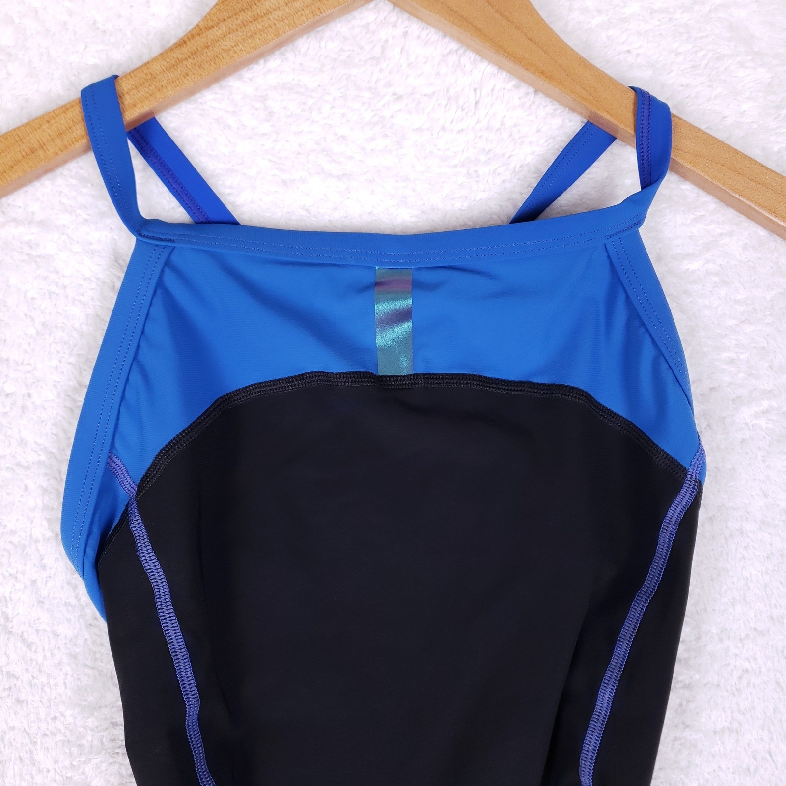 Speedo Womens 26 Black Blue Colorblock Crossback Performance One Piece Swimsuit
