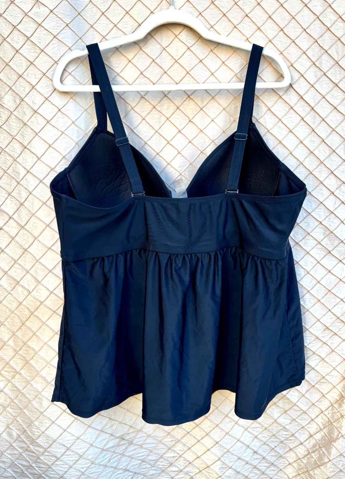 Black Adjustable Strap Tankini Swim Top Women’s Size 2XL