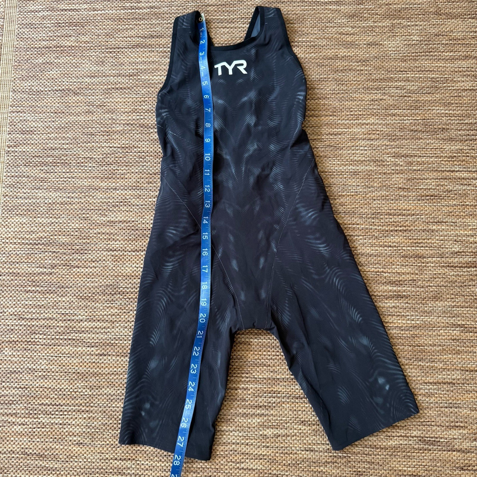 TYR Venzo Women’s Tech Suit Size 24 Kneeskin Swimsuit