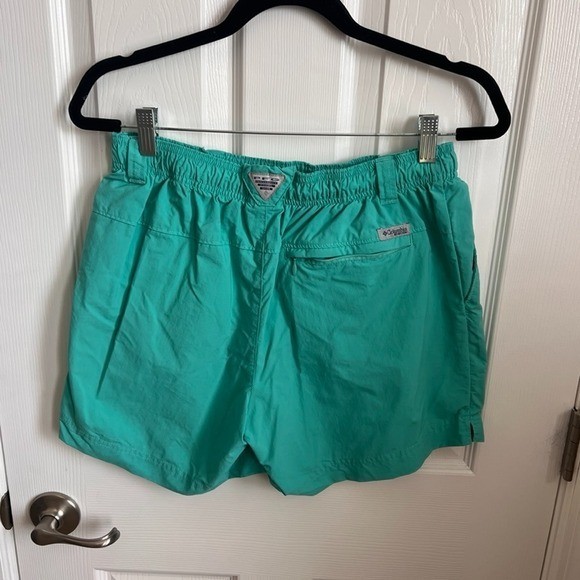 Columbia Ladies PFG Fishing Shorts Elastic Waist Quick Dry Outdoor Teal Size S