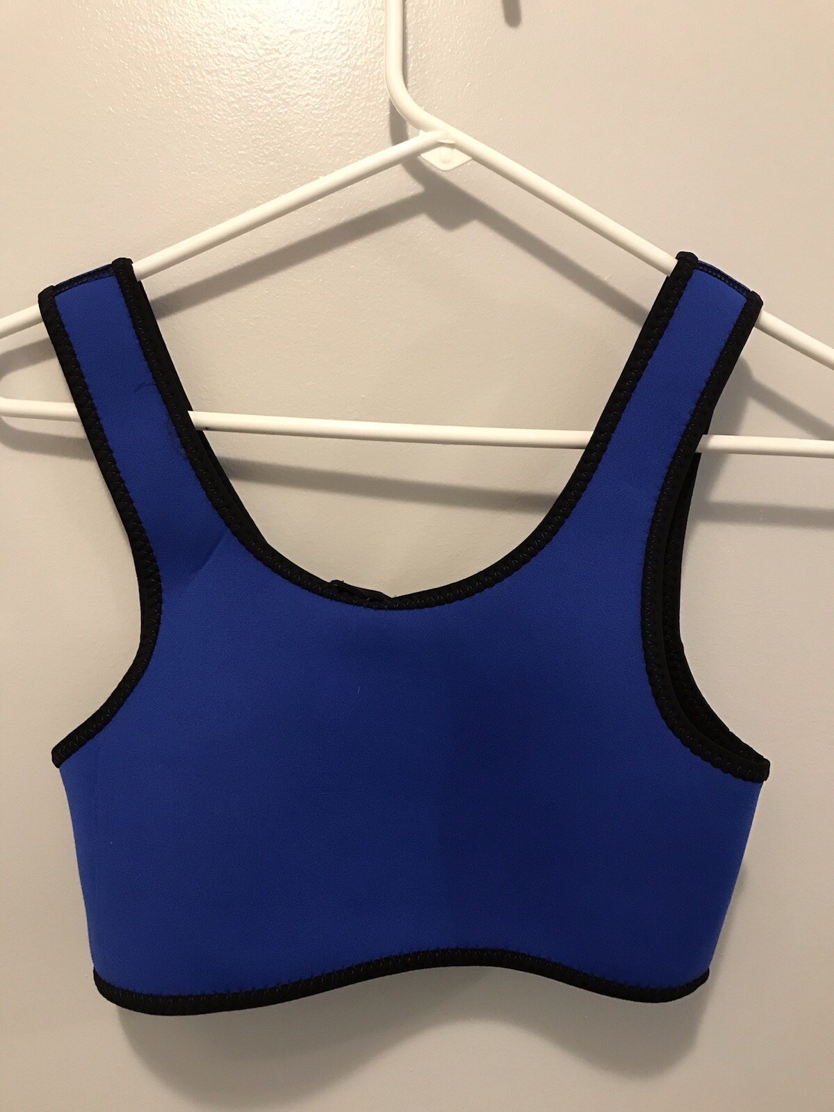 Akela Surf Womens Reversible Black/Blue Neoprene Bikini Top Size Large NWT