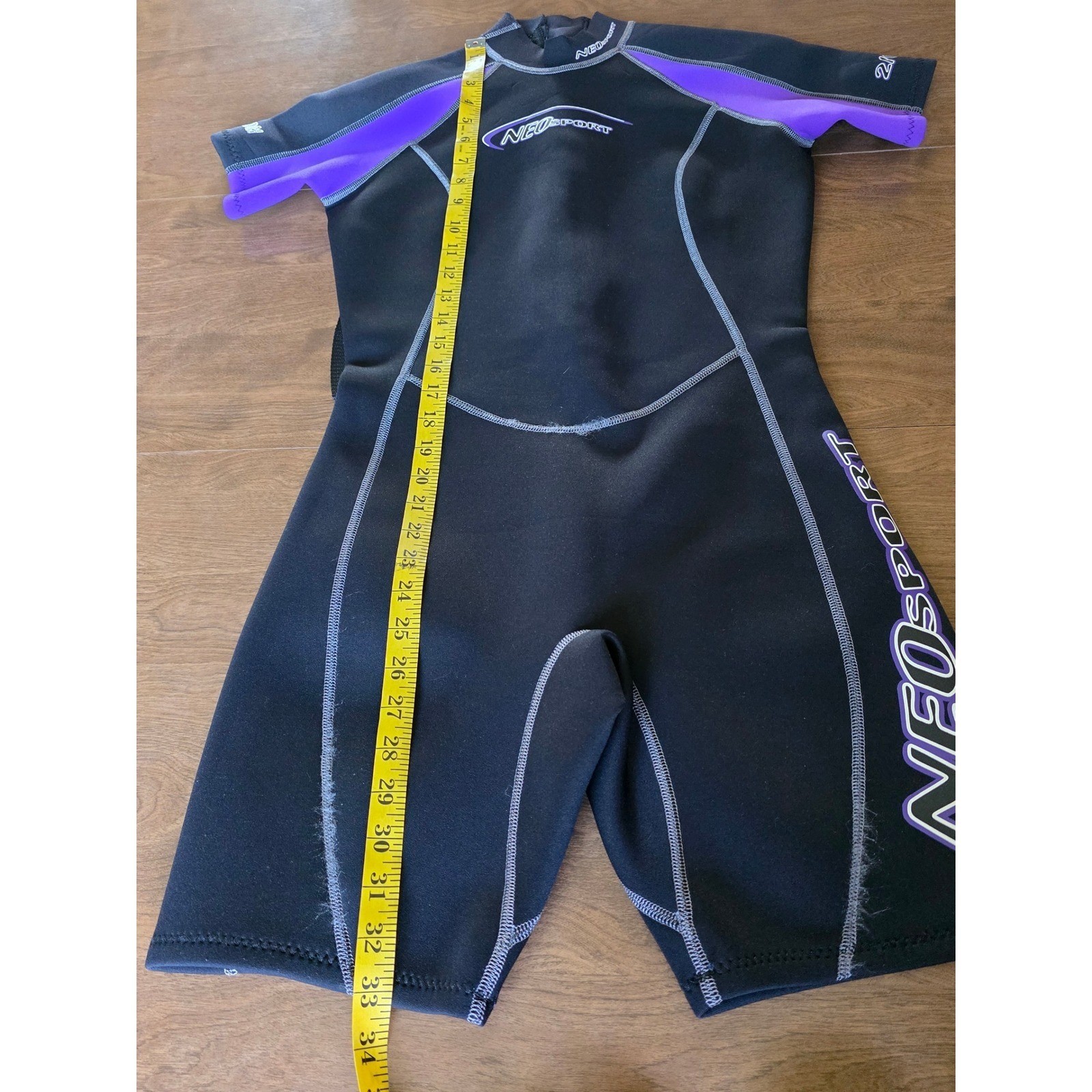 NeoSport Womens Shorty Wetsuit Sz 8 Black Purple 2mm Neoprene Scuba Surf Snorkel