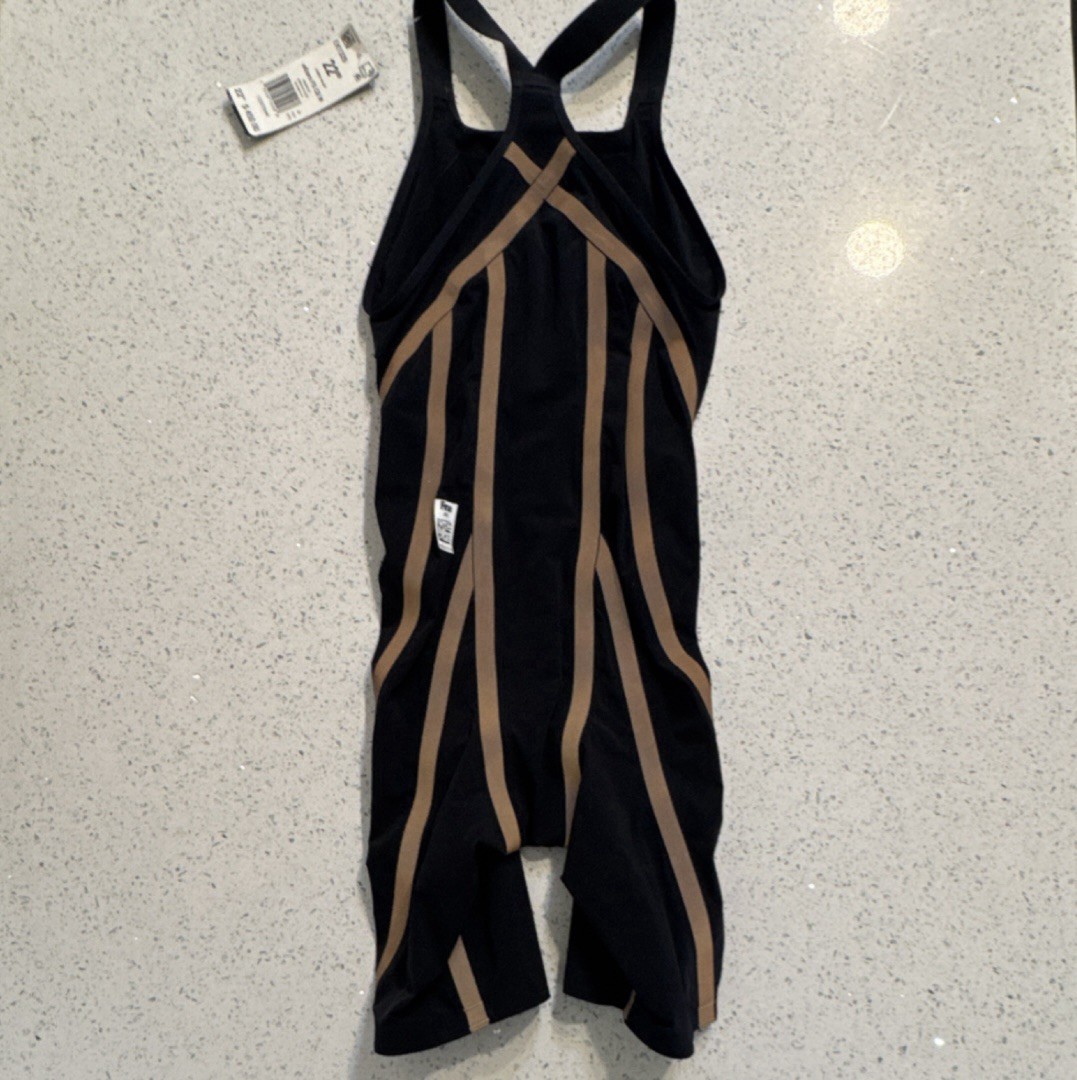 Adidas Adizero FS CB Women’s Tech Suit – Size 22 US – Black/Gold – FINA Approved
