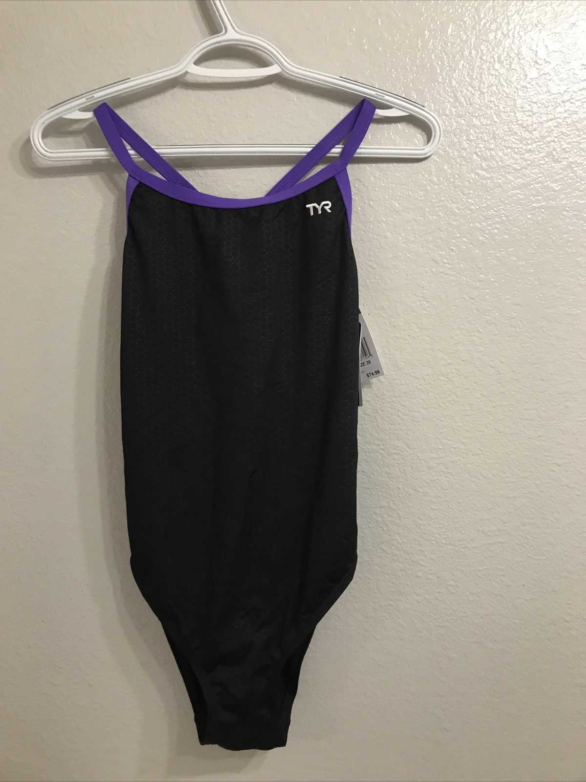 TYR Women’s Hexa Diamondfit Swimsuit – 2022 A1015
