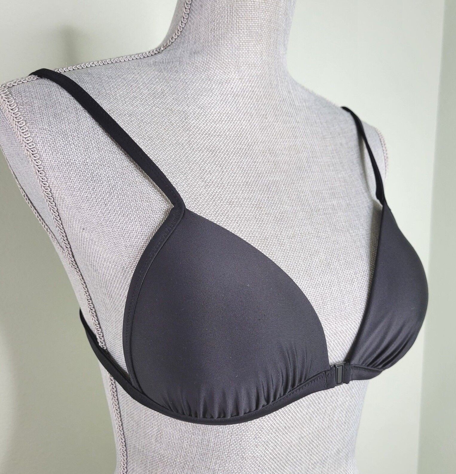 Aerie Perky Triangle Padded Bikini Top Front Close Adjustable Straps Black