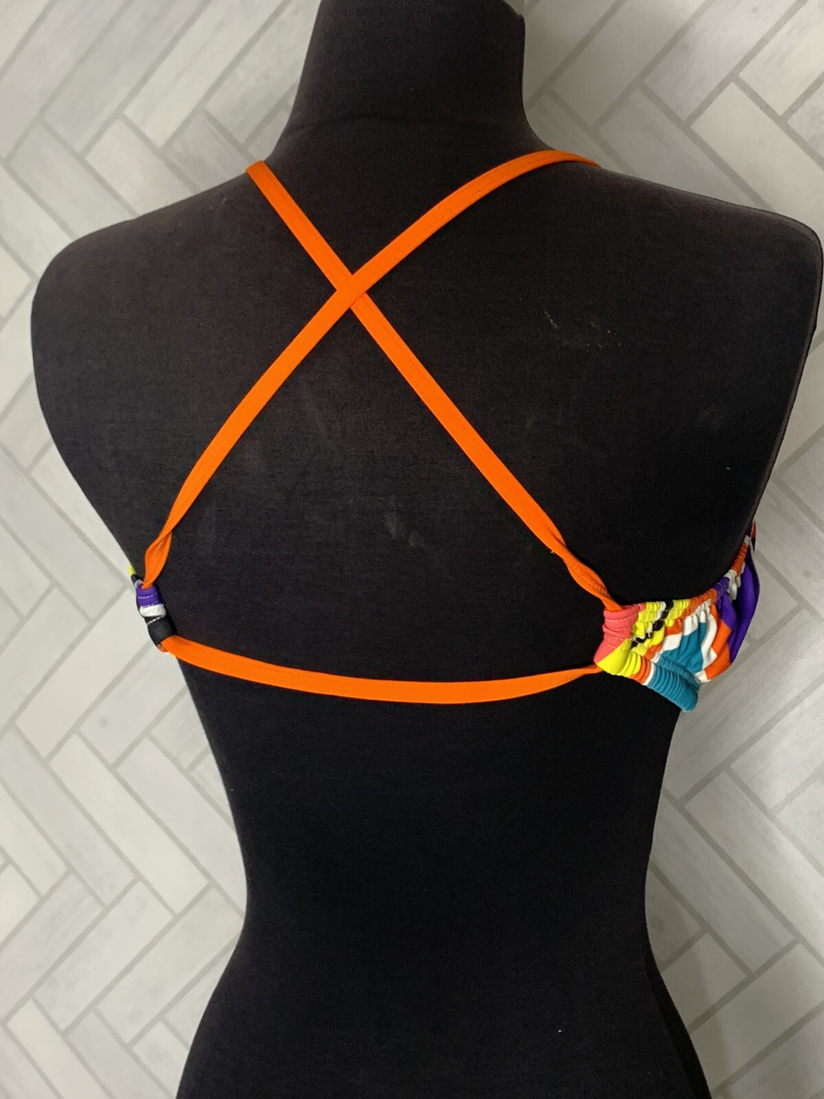 ARENA SWIMSUIT TRAINING BIKINI SET WOMEN’S SIZE 40 COLOR BLOCK