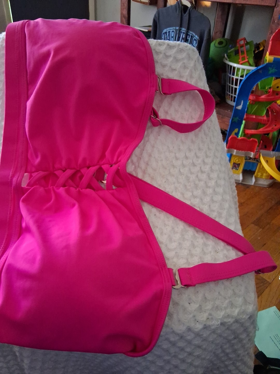 Womens Size 24 New Bathing Suit Top Adjustable Paddinh