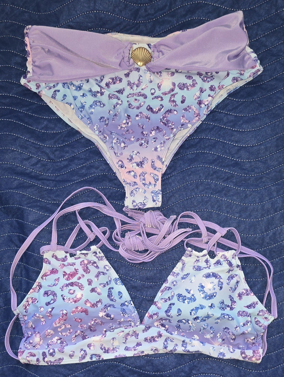 Beautiful Mermaid Bakini In Size XL NEVER WORN, GOLD METAL SHELL WITH PURPLE