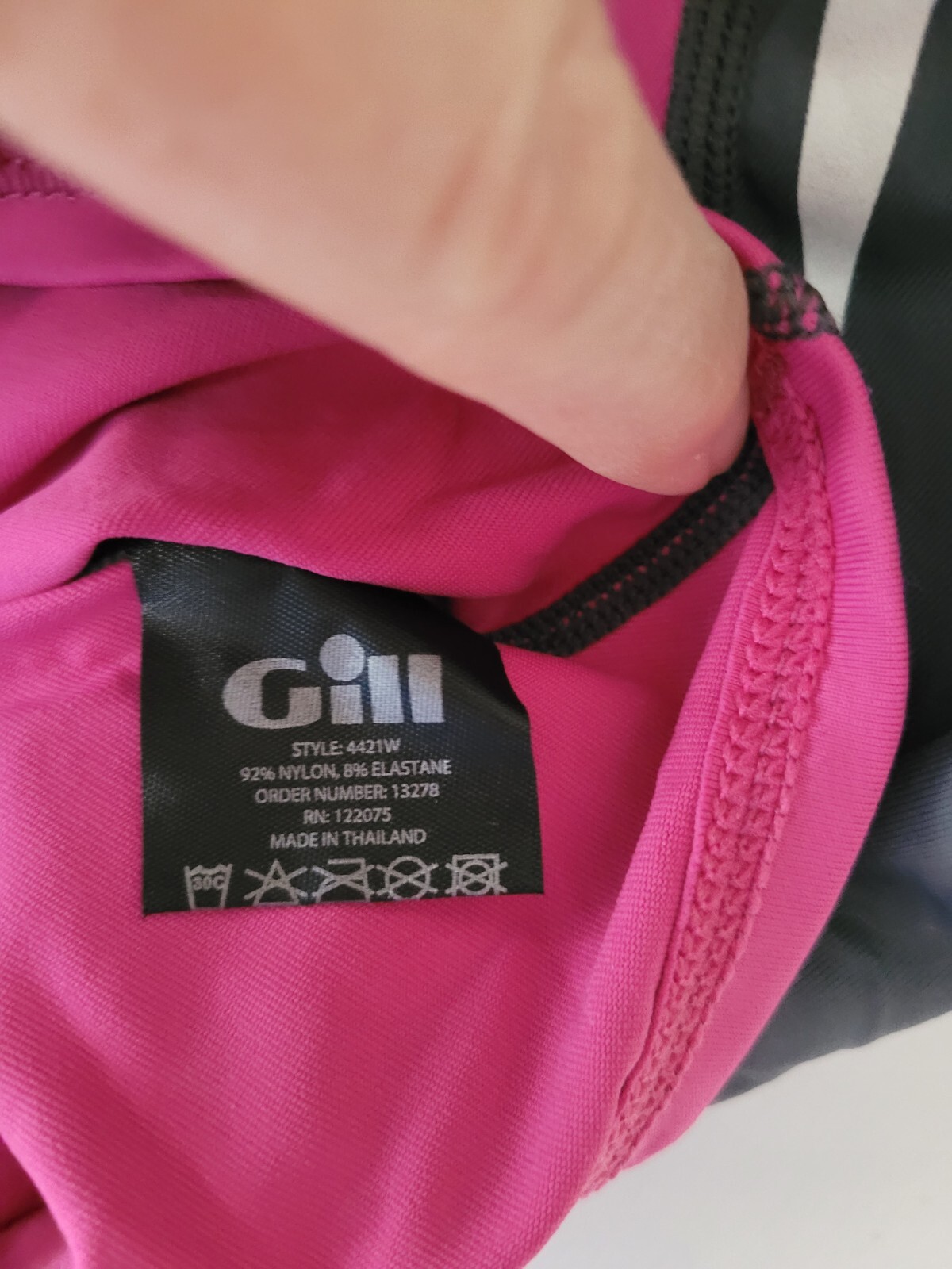 Gill Women’s Short Sleeve UV Rash Guard Vest Swimwear Berry Ash 12 SS