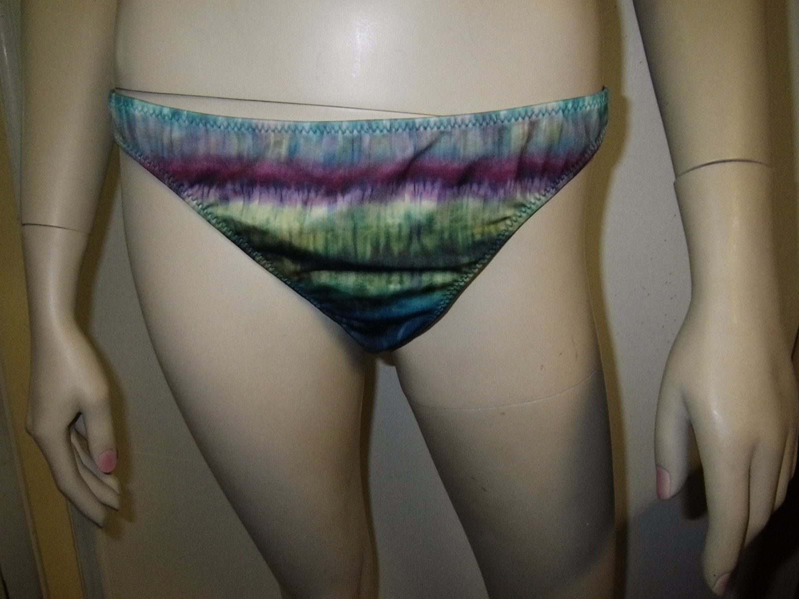 CW LADIES 2 PIECE BIKINI PLUS SIZE XL SWIMSUIT SWIMWEAR POLY SPANDEX TIE DYED