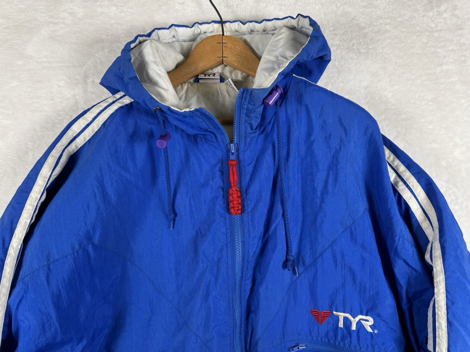 TYR XL Mens/unisex Swim Jacket Coat Blue nylon quilted rn 77370 windbreaker