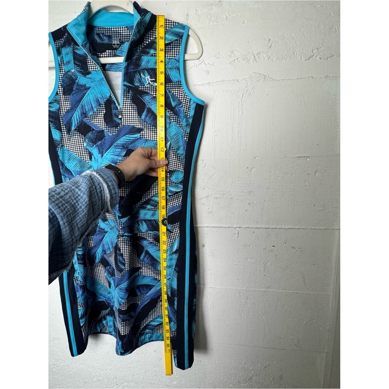 Tail Sleeveless Belicia Fusion Dress banana leaf print zip Golf Tennis Sporty S