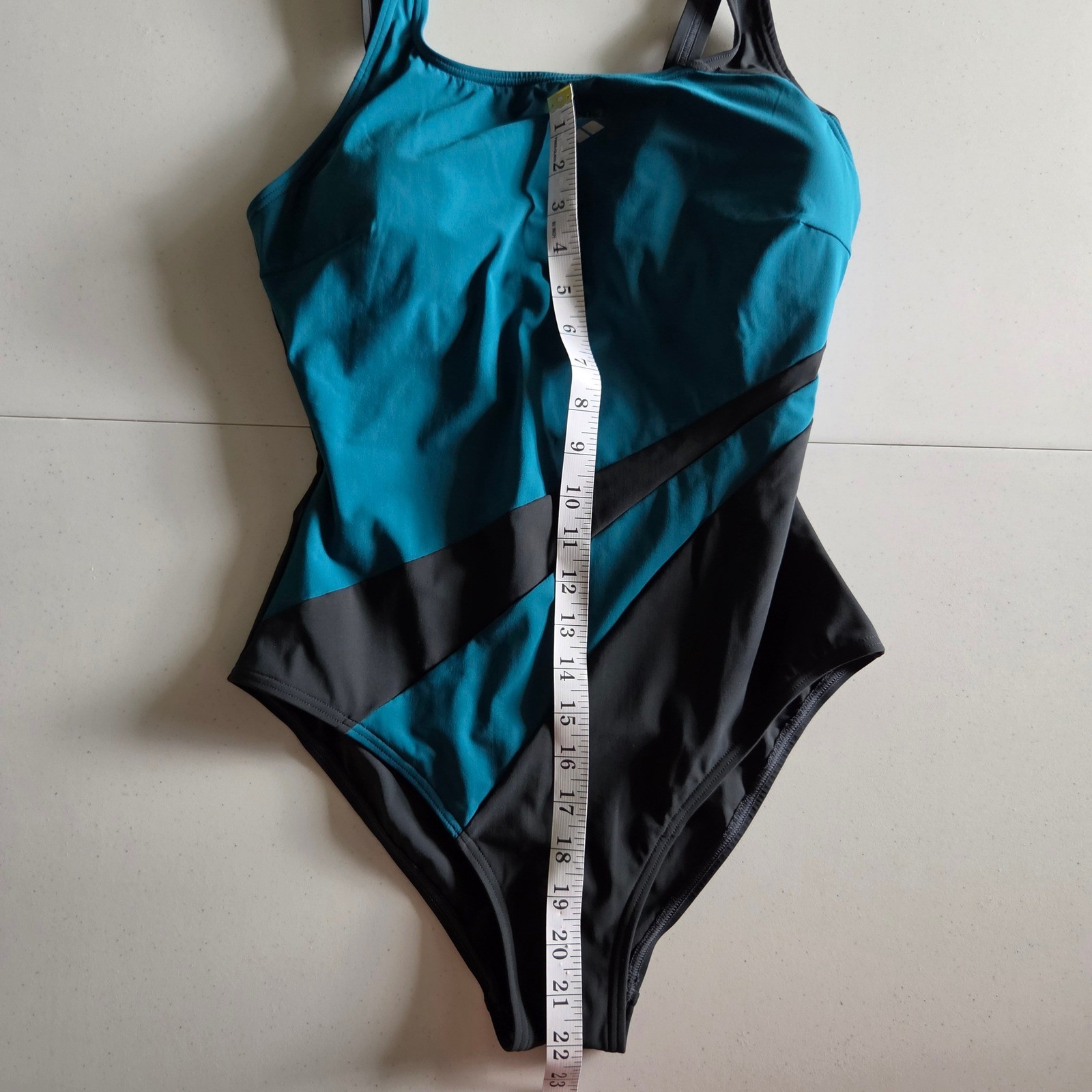 Arena Womens Teal Grey Colorblock One Piece Swimsuit Adjustable Straps 38/12 NWT