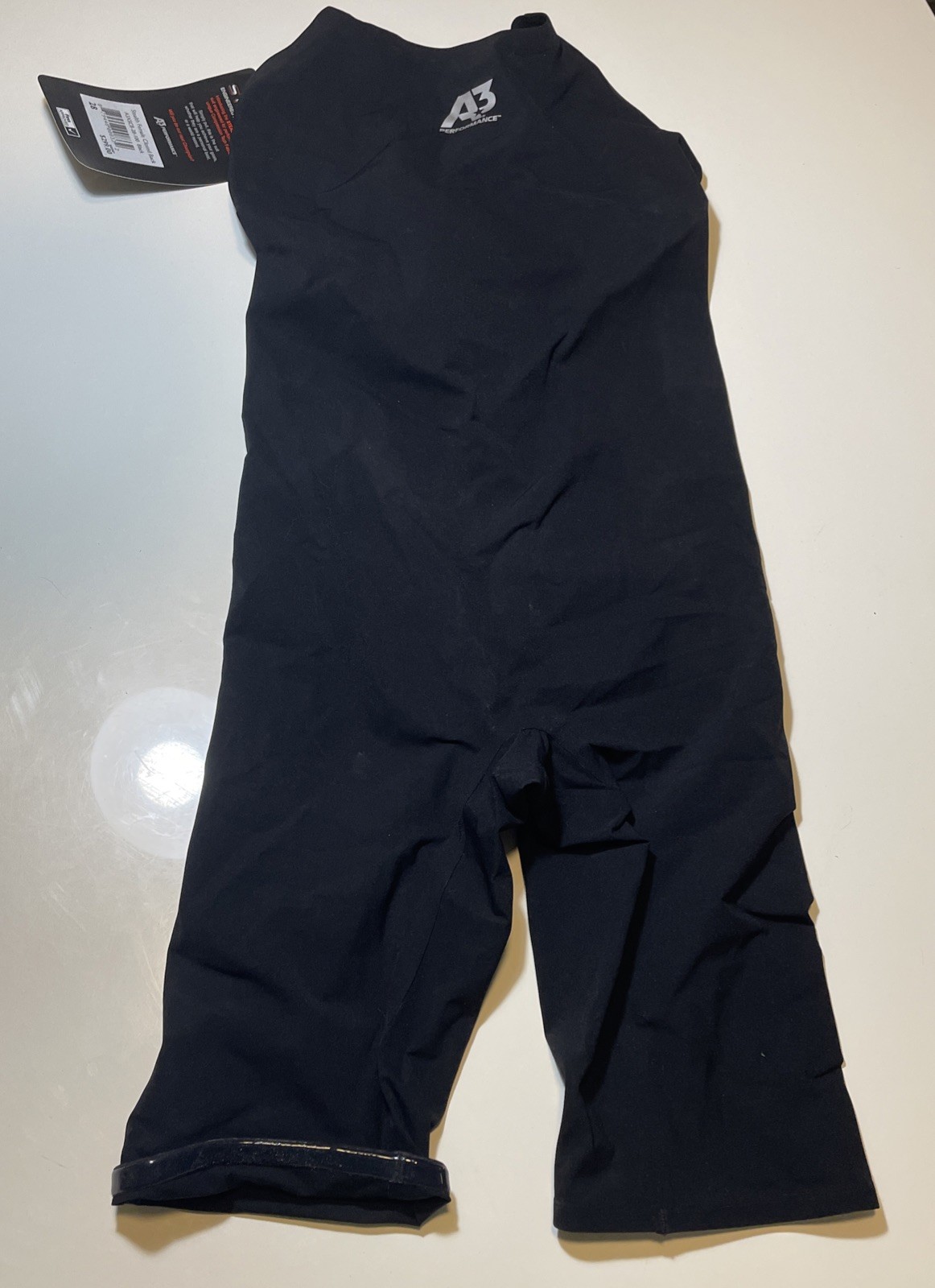 New With Tags. Never Worn. Stealth Women’s Closed Back Kneeskin Black Size 28