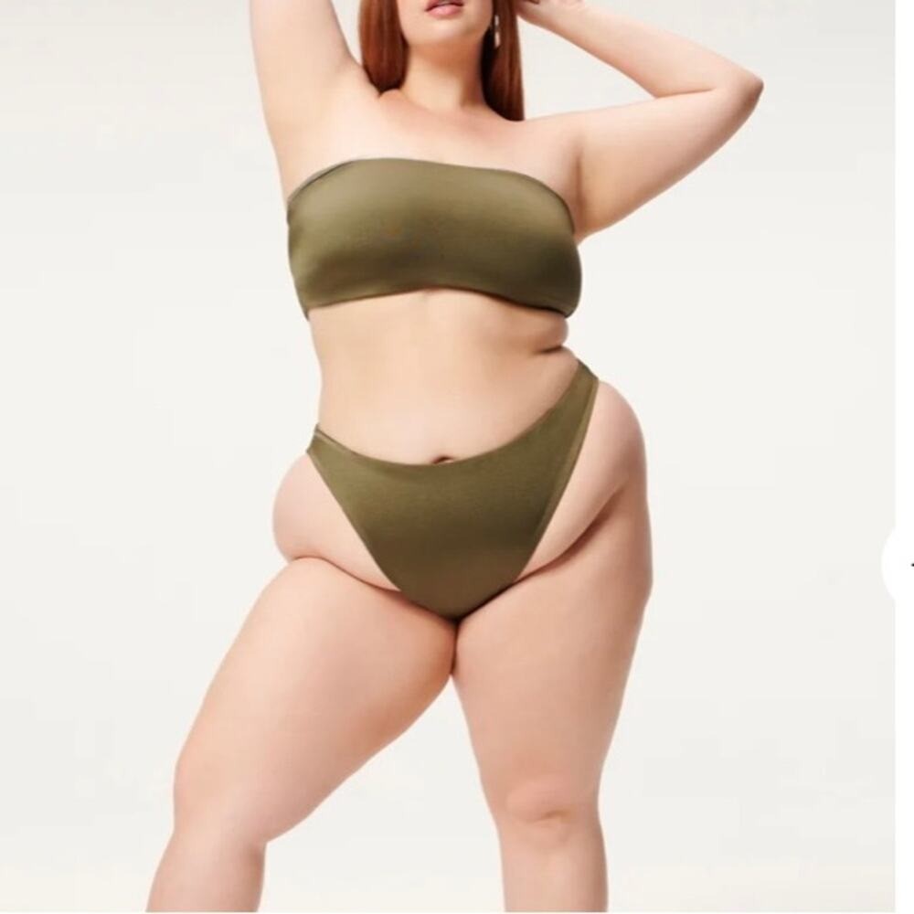 GOOD AMERICAN SWIM Bandeau Top. Stormy Foil. 3X
