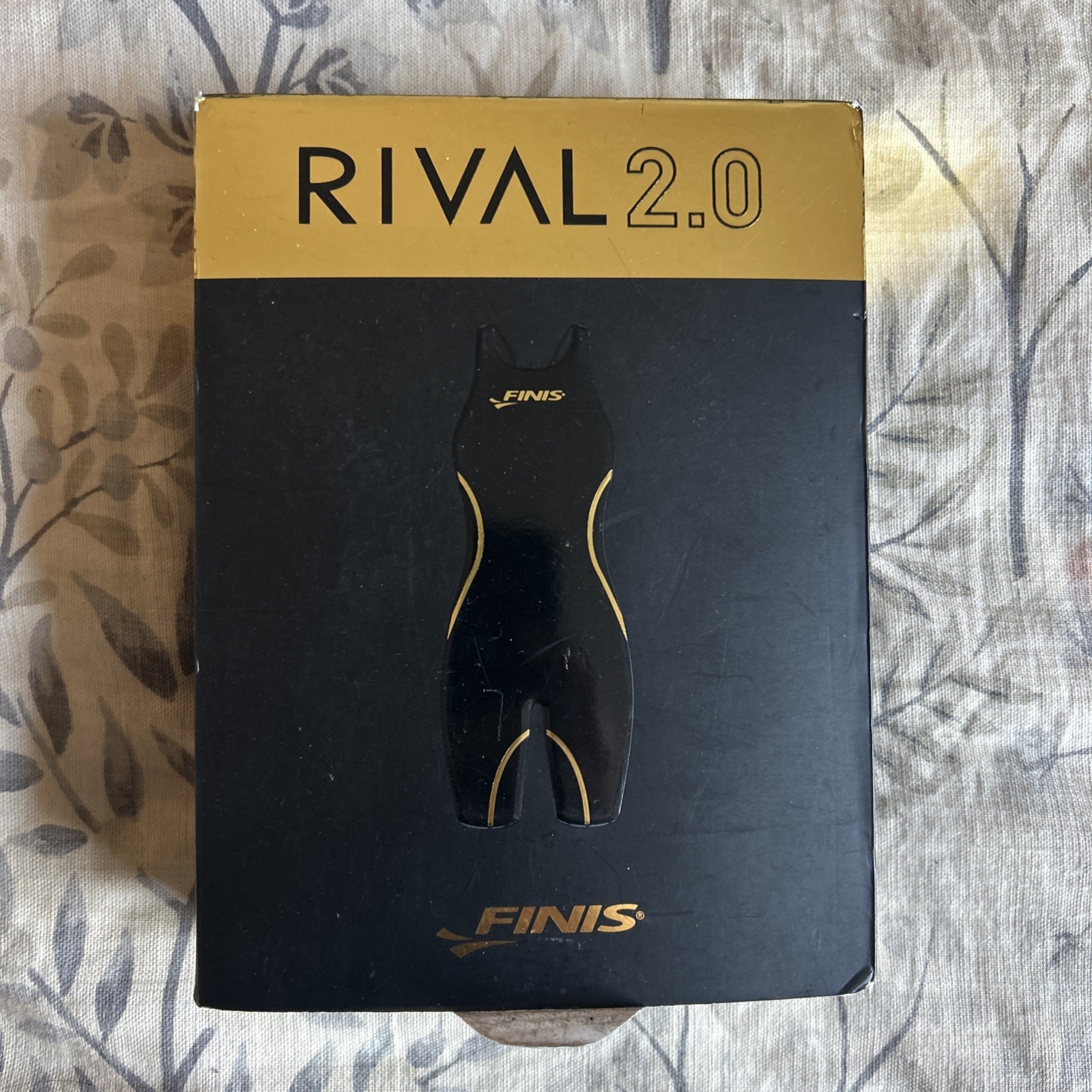 FINIS Women’s Rival 2.0 Closed Back Kneeskin Tech Suit Swimsuit Size 32