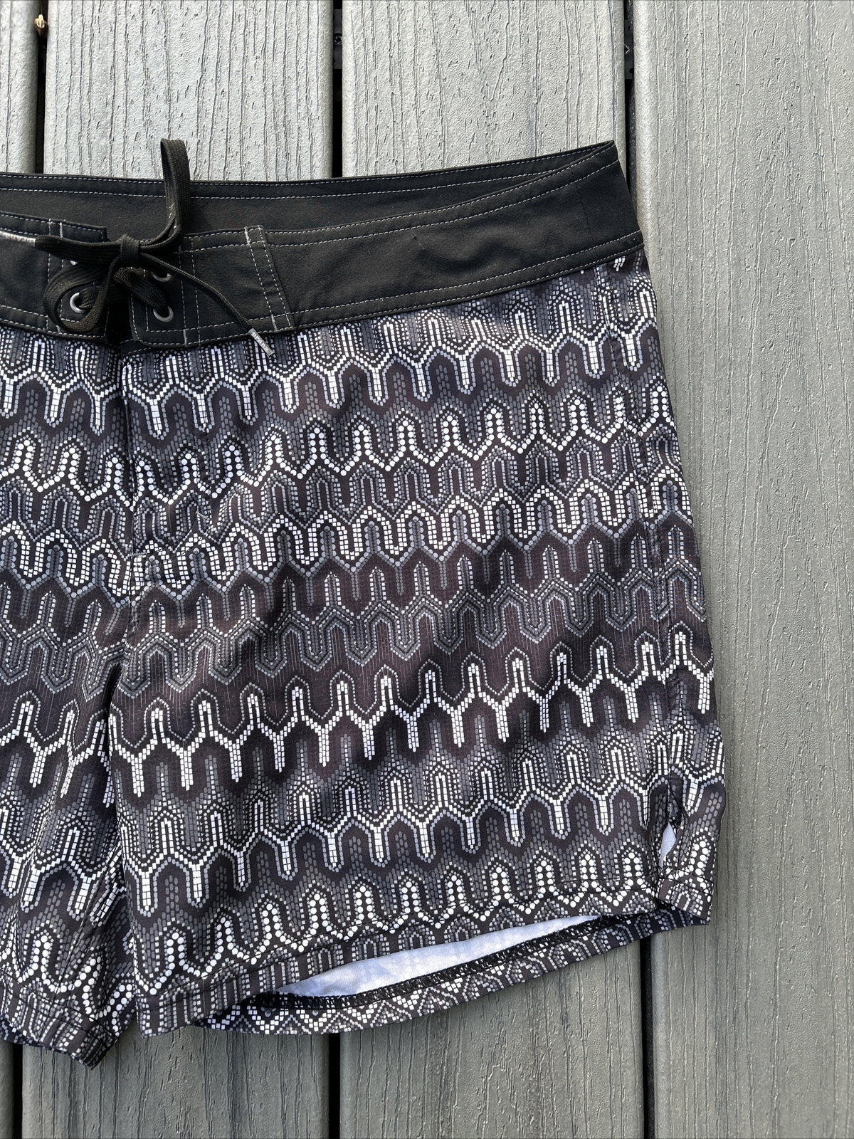 Prana Women’s Sz M Board Shorts Swim ~Black/White/Gray~