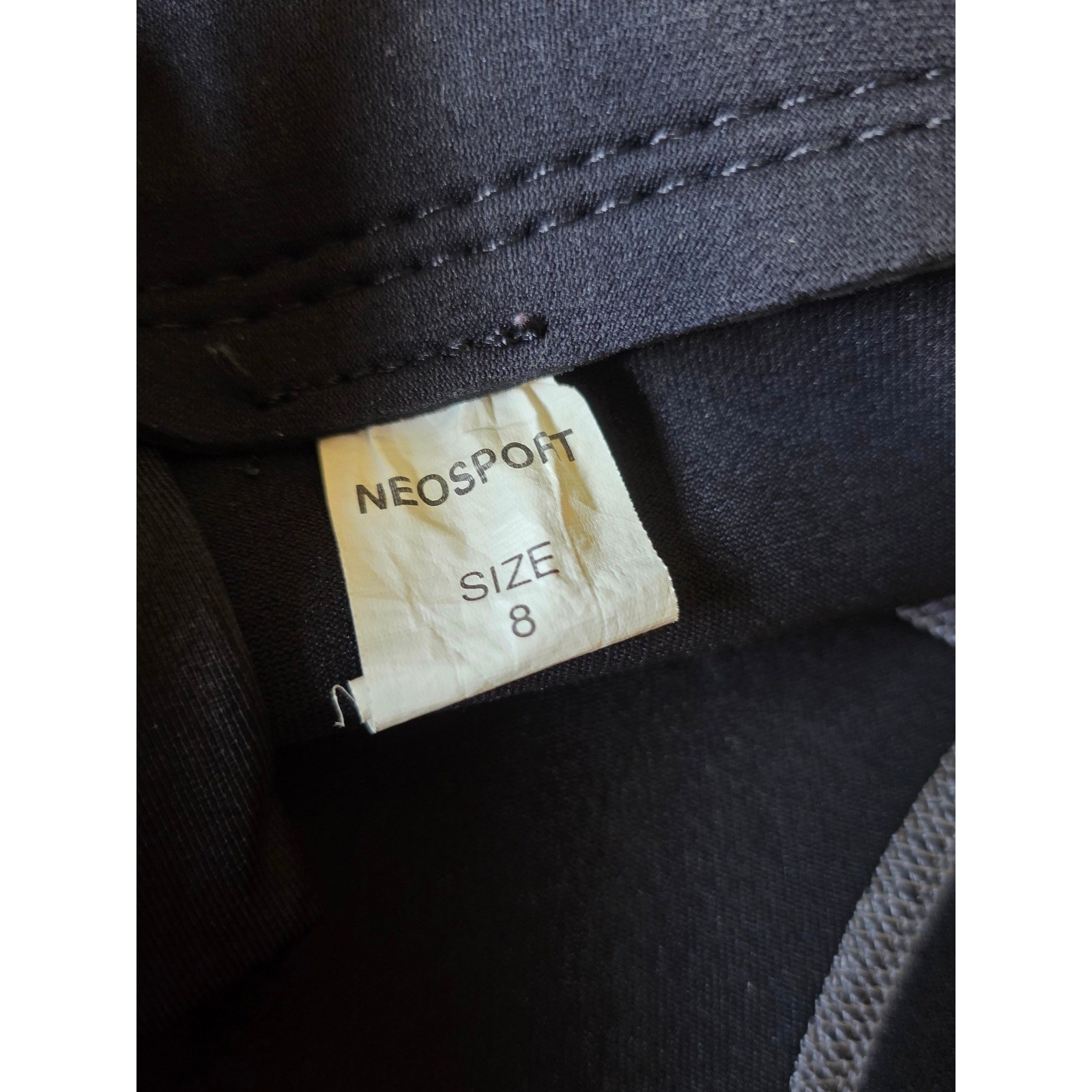 NeoSport Womens Shorty Wetsuit Sz 8 Black Purple 2mm Neoprene Scuba Surf Snorkel