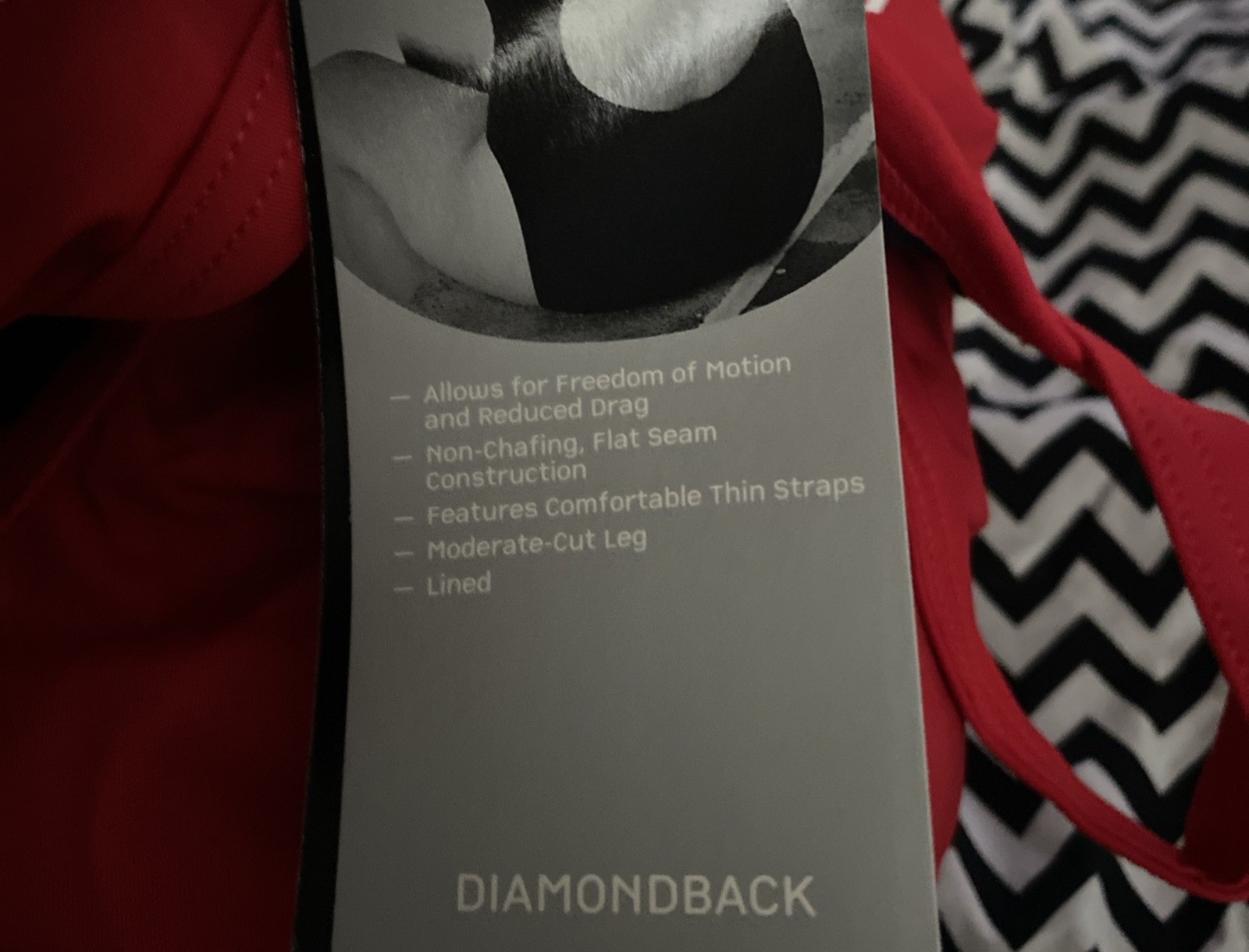 TYR Guard Splice D-BCK-A Women 1 Piece Swimsuit Red/white Size: 34 New