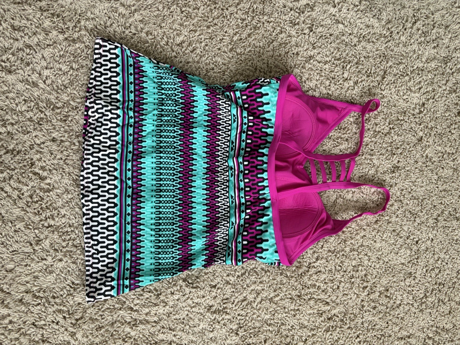 Zeroxposur Women’s Tankini Swim Top Size 8 Swimming 82% Nylon 18% Spandex