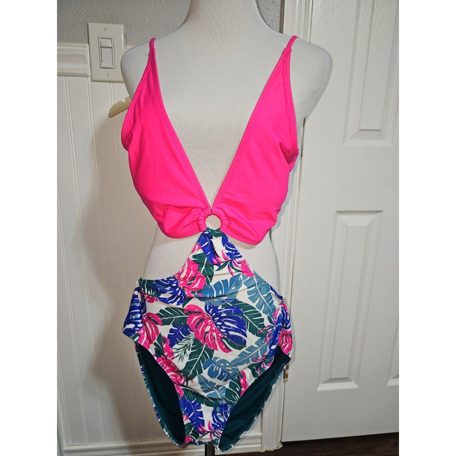Decree One Piece Tropical Rich Colors Print Split Swimsuit size XXL