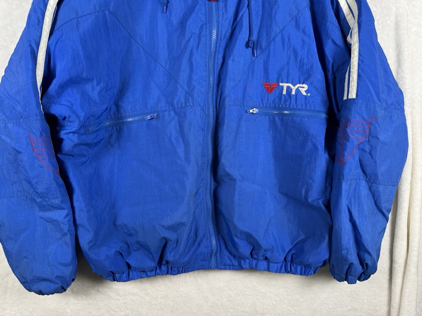 TYR XL Mens/unisex Swim Jacket Coat Blue nylon quilted rn 77370 windbreaker
