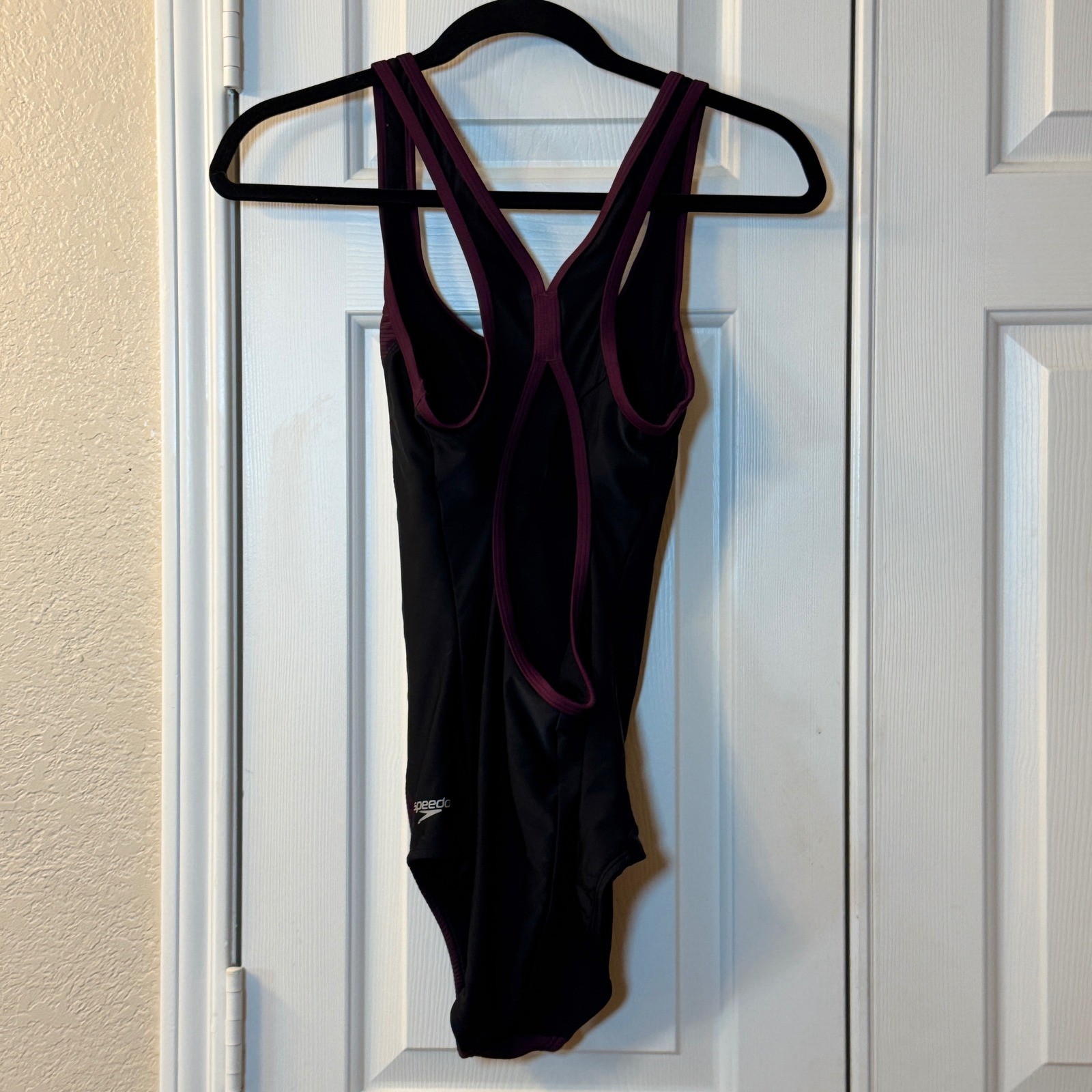 Speedo Women’s Swimsuit Small Plum Purple Black Ribbed Racerback Training