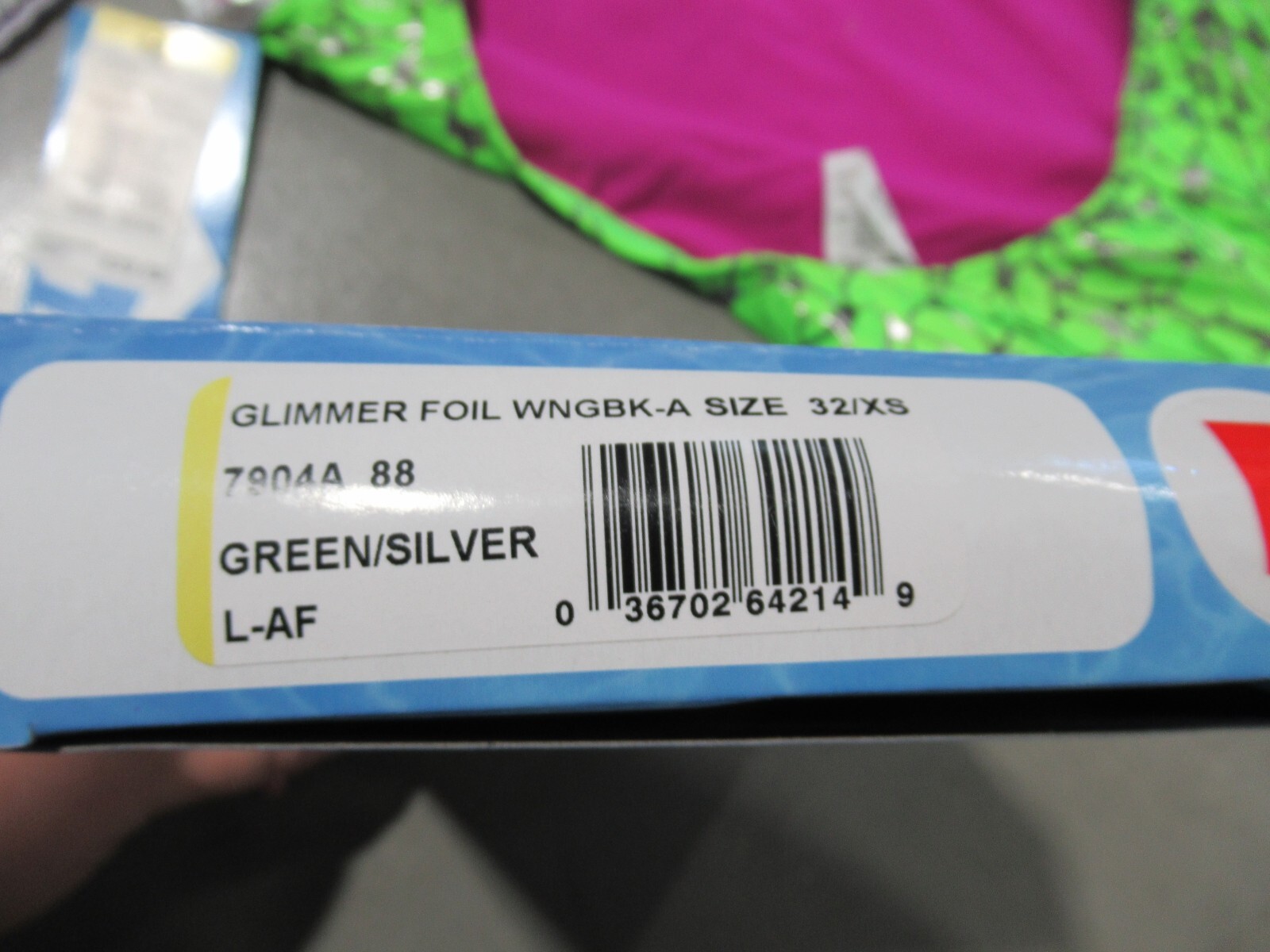 TYR The Finals Glimmer Foil Size 32 XS Green/Silver *NWT*