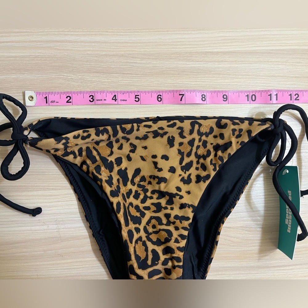 Sports Illustrated Leopard Print String Bikini Bottom Womens Medium Brown NWT