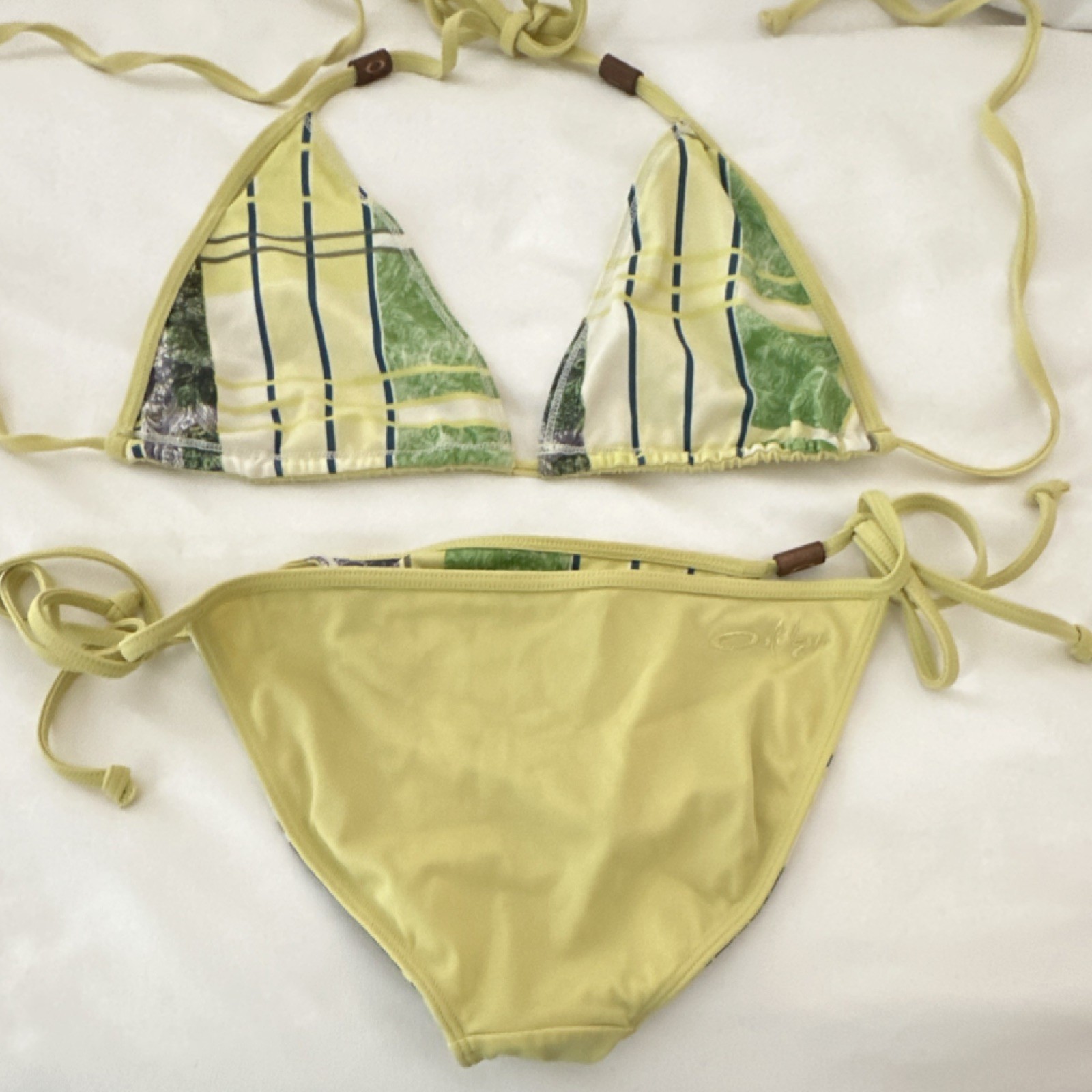 Oakley Bikini Triangle Top Yellow Green Plaid Swimwear for Swimming
