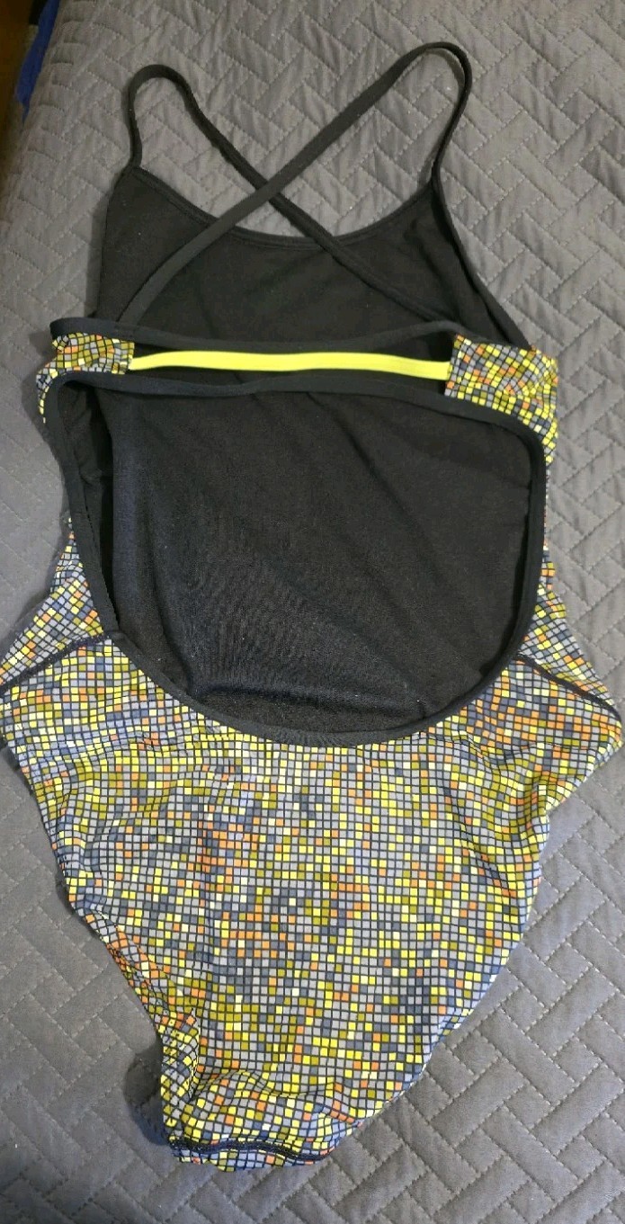 TYR Atomic diamondfit, Womens 36, Black, Green, Orange,chartruce Green, Yellow