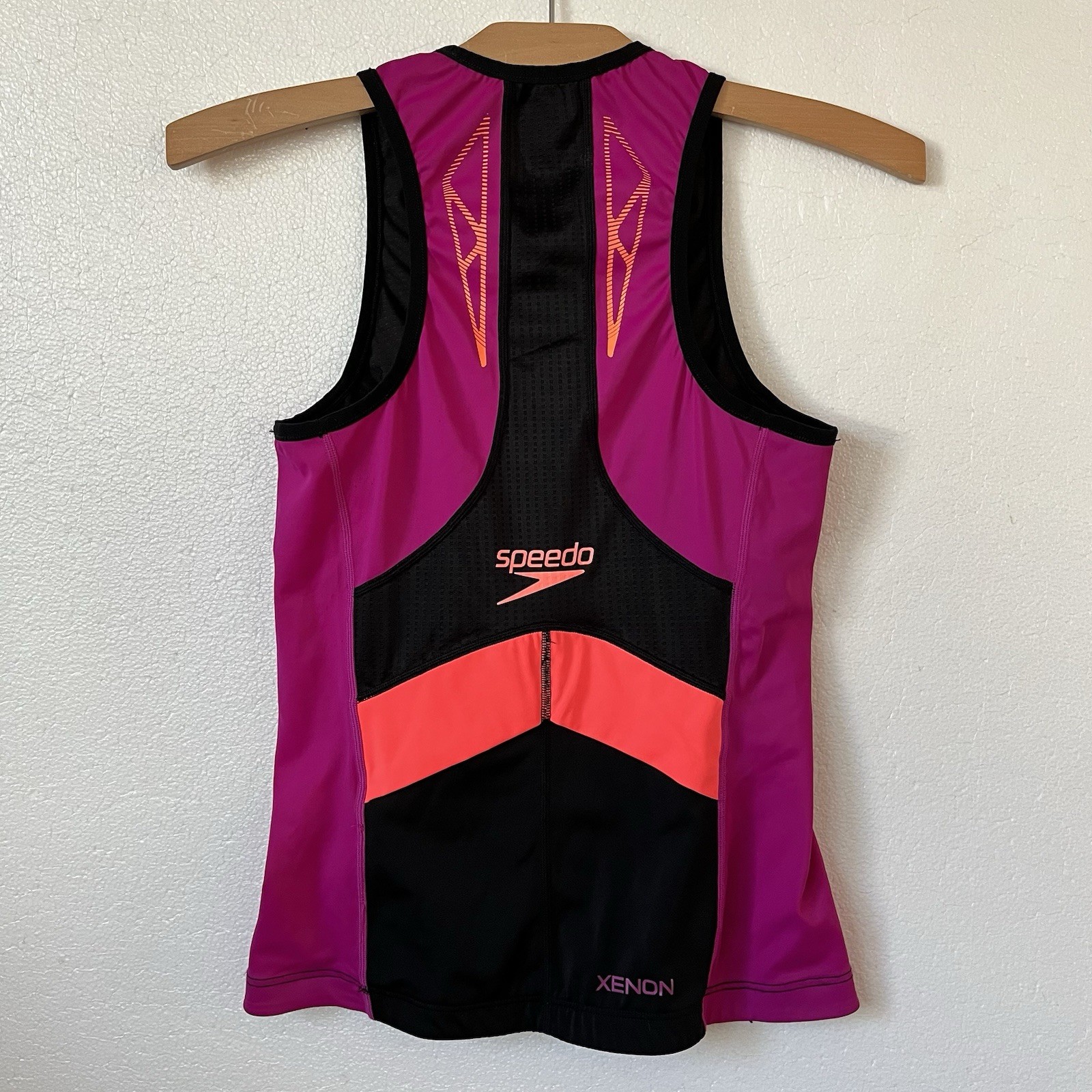 Speedo Womens L Fastskin Xenon Triathlon Sleeveless Top w/ Bra Black