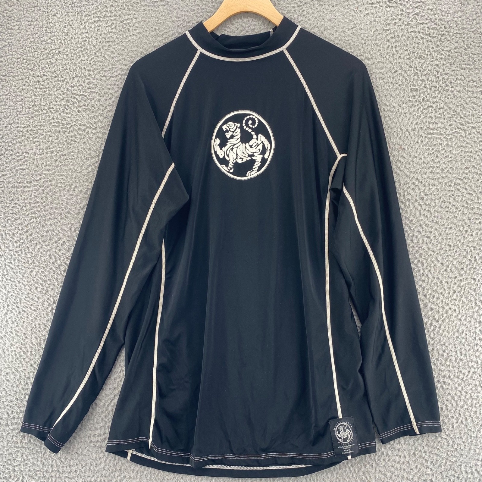 Rash Guard Top Womens Extra Large Black UPF 50 Hawaii Snorkel Swim Long Sleeve