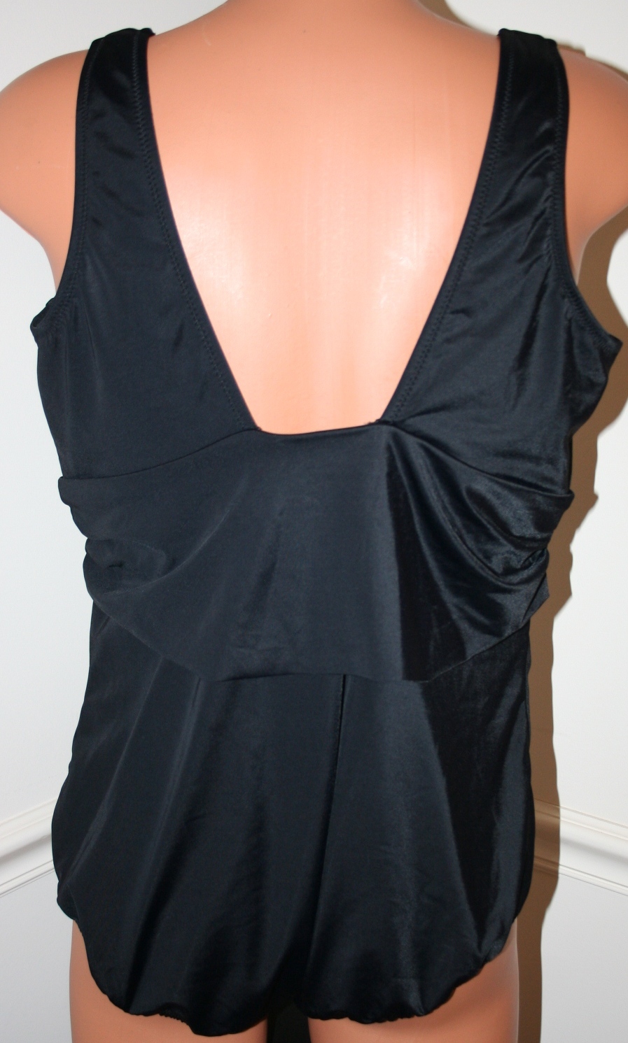 lands end PLUS SIZE ONE PIECE 1PC SWIMSUIT BATHING SUIT v neck top BLACK 22W 22