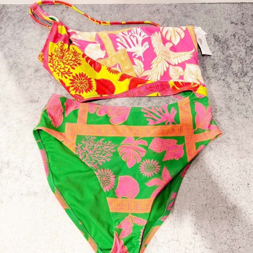NWT Bar III Women One Shoulder Cut Out One Piece Swimsuit Multi Size Large L