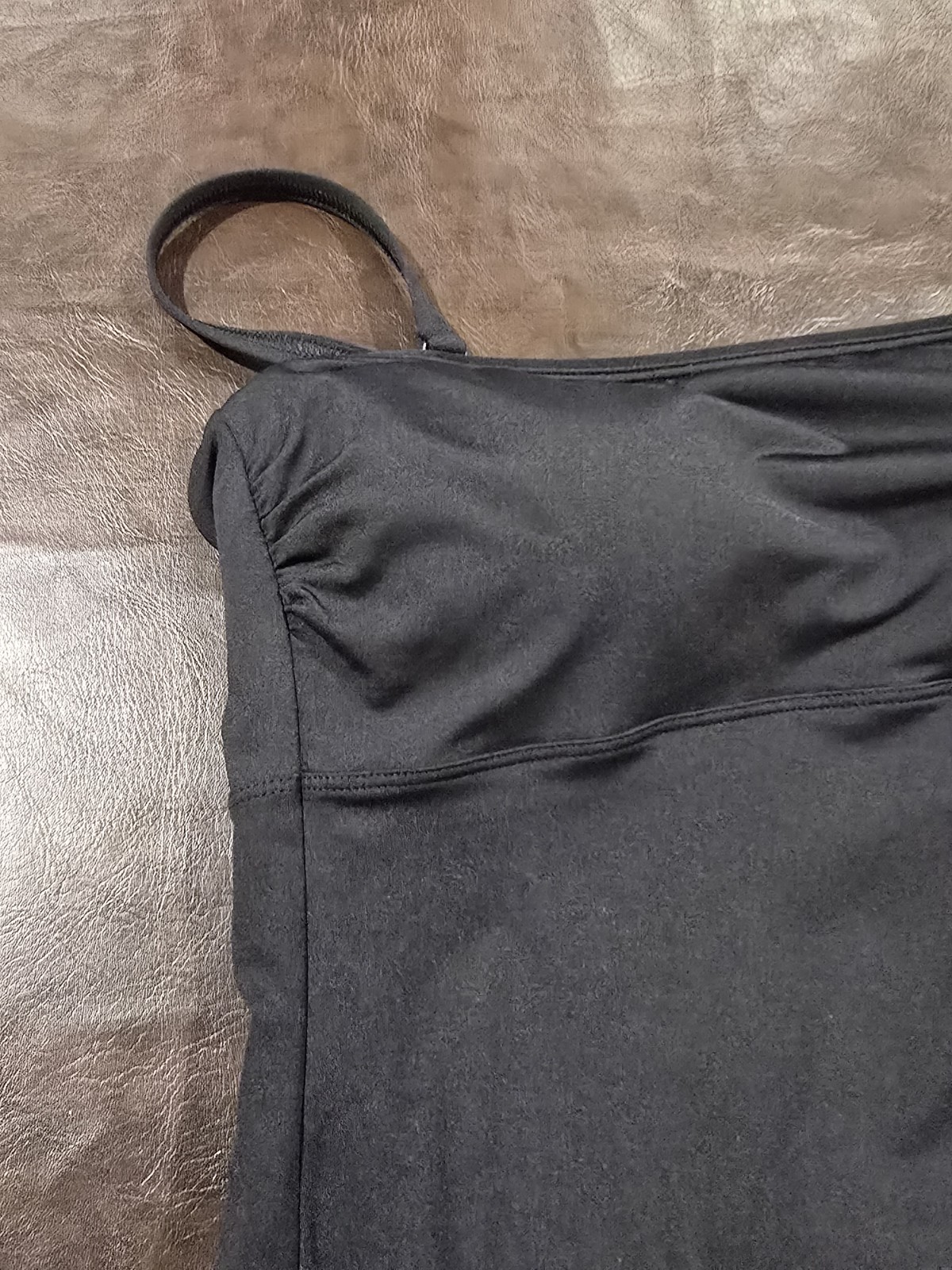Lands’ End Women’s Sculpting Suit Ruffle Bandeau One Piece Swimsuit Sz 10 Black