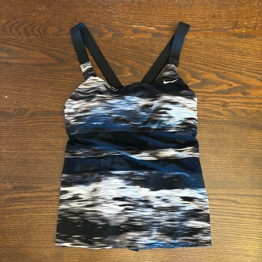 Nike Women’s Blur V-Neck Tankini Size M Support Swim /Athletic Top Black White